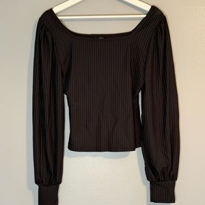 Black going out top with Puff Sleeves Size: M